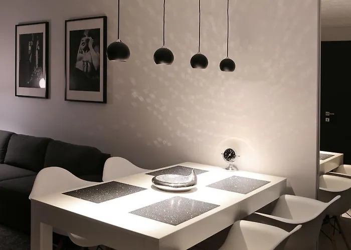 Super-apartamenty Vip Lägenhet *